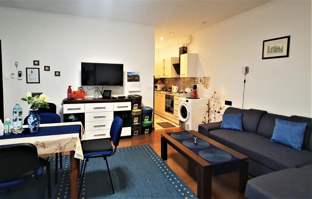 Gaj Apartment - Air Condition, Free Parking Cracóvia Exterior foto